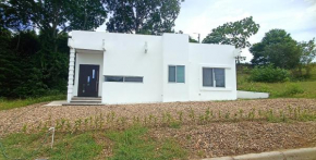 Casa privada en condominio campestre -Carmen de Apicalá